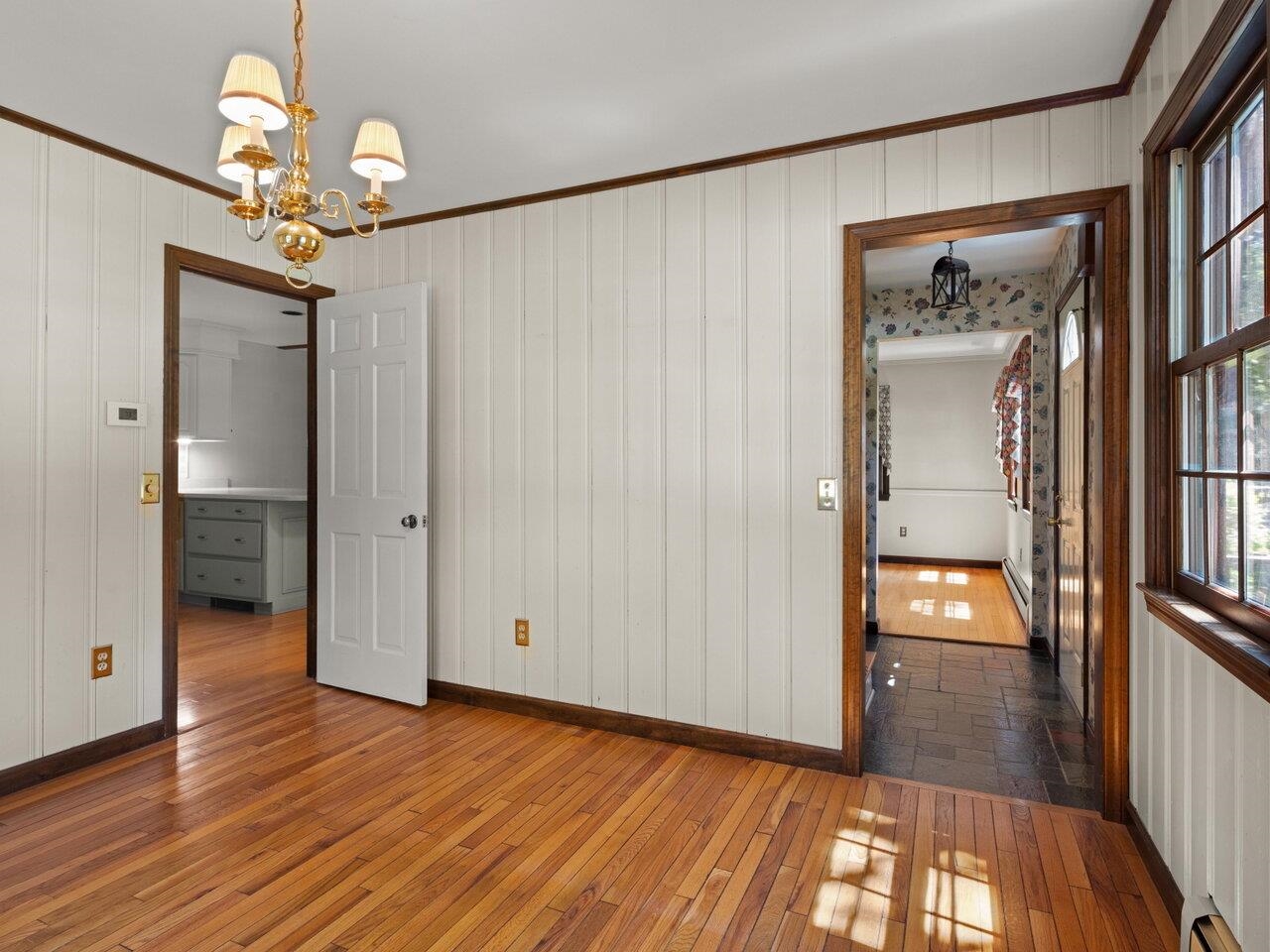 94 Robin Road Colchester, VT 05446 - Photo 11 of 40 Gallery Image 11
