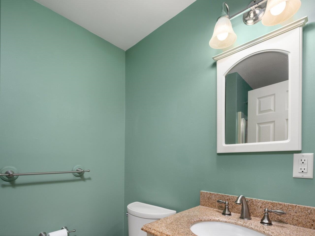 94 Robin Road Colchester, VT 05446 - Photo 23 of 40 Gallery Image 23