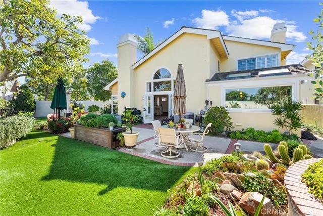 $2,650,000 | 39 Foxboro, Irvine, CA 92614
