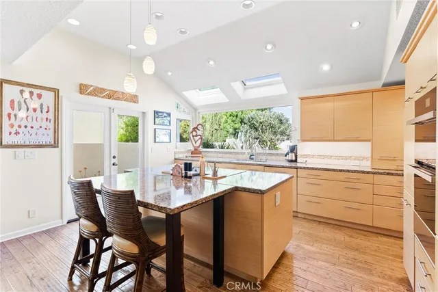 $2,590,000 | 39 Foxboro, Irvine, CA 92614