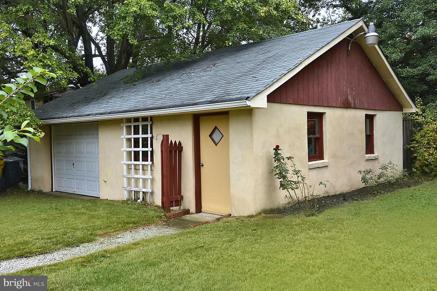 1344 Brenda Road Severn, MD 21144 - Photo 16 of 30 Detached Workshop / Studio for the Hobbyist