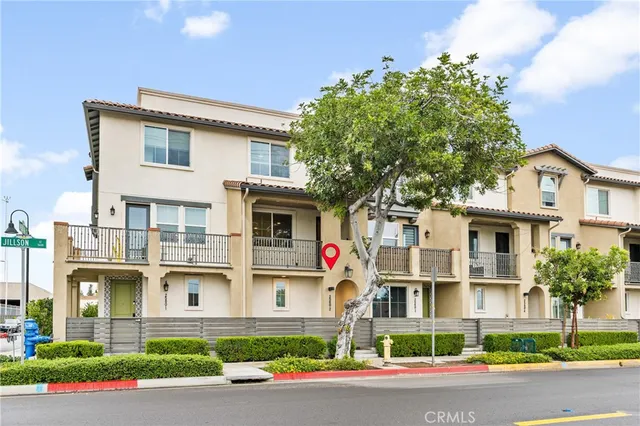 $719,000 | 2560 Valentina Way, Unit 2, Commerce, CA 90040
