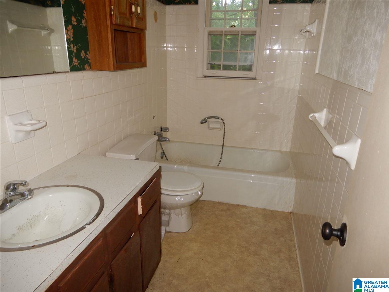 455 16th Street Calera, AL 35040 - Photo 10 of 12