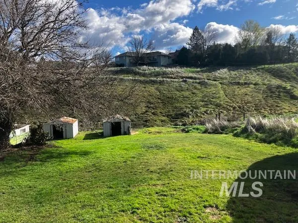 $380,000 | 2360 Rolling Hills Drive, Clarkston, WA 99403