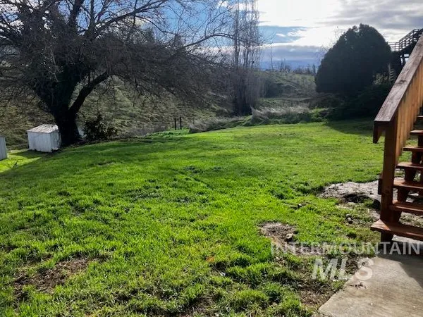 $380,000 | 2360 Rolling Hills Drive, Clarkston, WA 99403