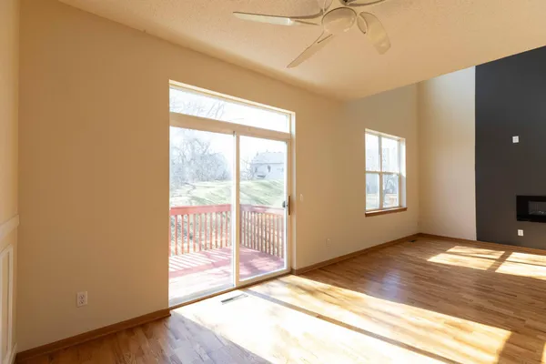 $325,000 | 16959 79th Avenue North, Maple Grove, MN 55311