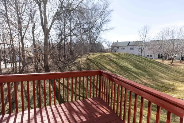 $325,000 | 16959 79th Avenue North, Maple Grove, MN 55311