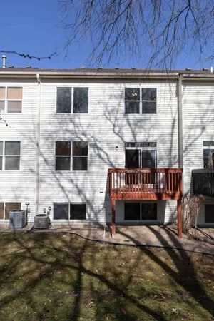 $325,000 | 16959 79th Avenue North, Maple Grove, MN 55311