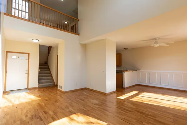 $325,000 | 16959 79th Avenue North, Maple Grove, MN 55311