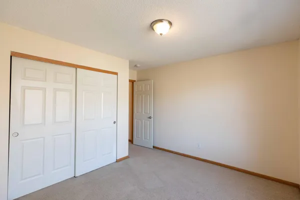 $325,000 | 16959 79th Avenue North, Maple Grove, MN 55311