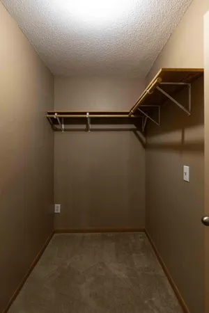 $325,000 | 16959 79th Avenue North, Maple Grove, MN 55311