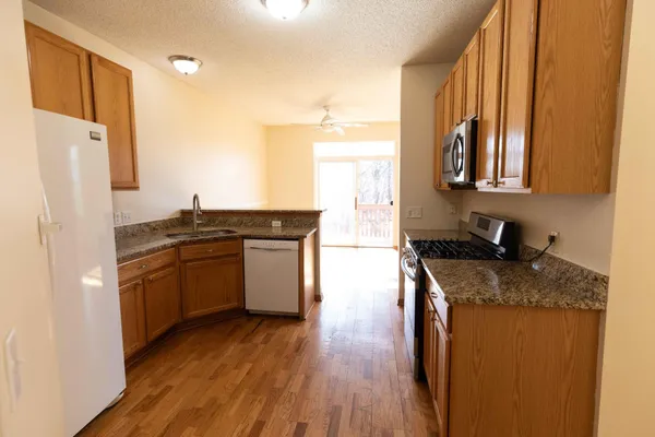 $325,000 | 16959 79th Avenue North, Maple Grove, MN 55311