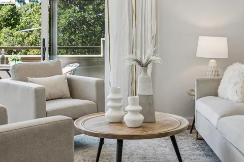 $1,095,000 | 3424 Richmond Boulevard, Oakland, CA 94611