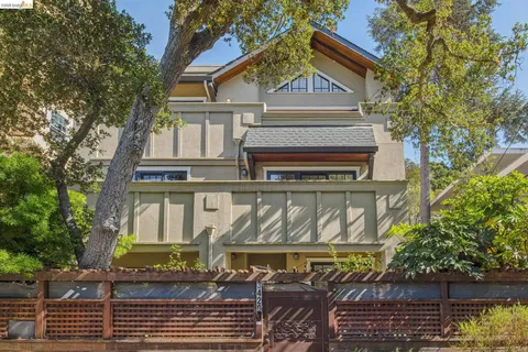 $1,095,000 | 3424 Richmond Boulevard, Oakland, CA 94611