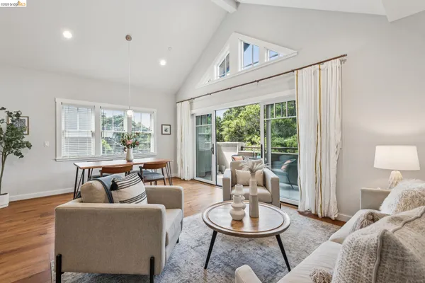$1,095,000 | 3424 Richmond Boulevard, Oakland, CA 94611