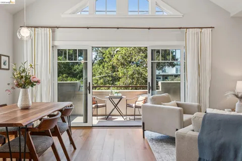 $1,095,000 | 3424 Richmond Boulevard, Oakland, CA 94611