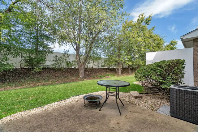 $270,000 | 5623 West Von Avenue, Unit D, Monee, IL 60449