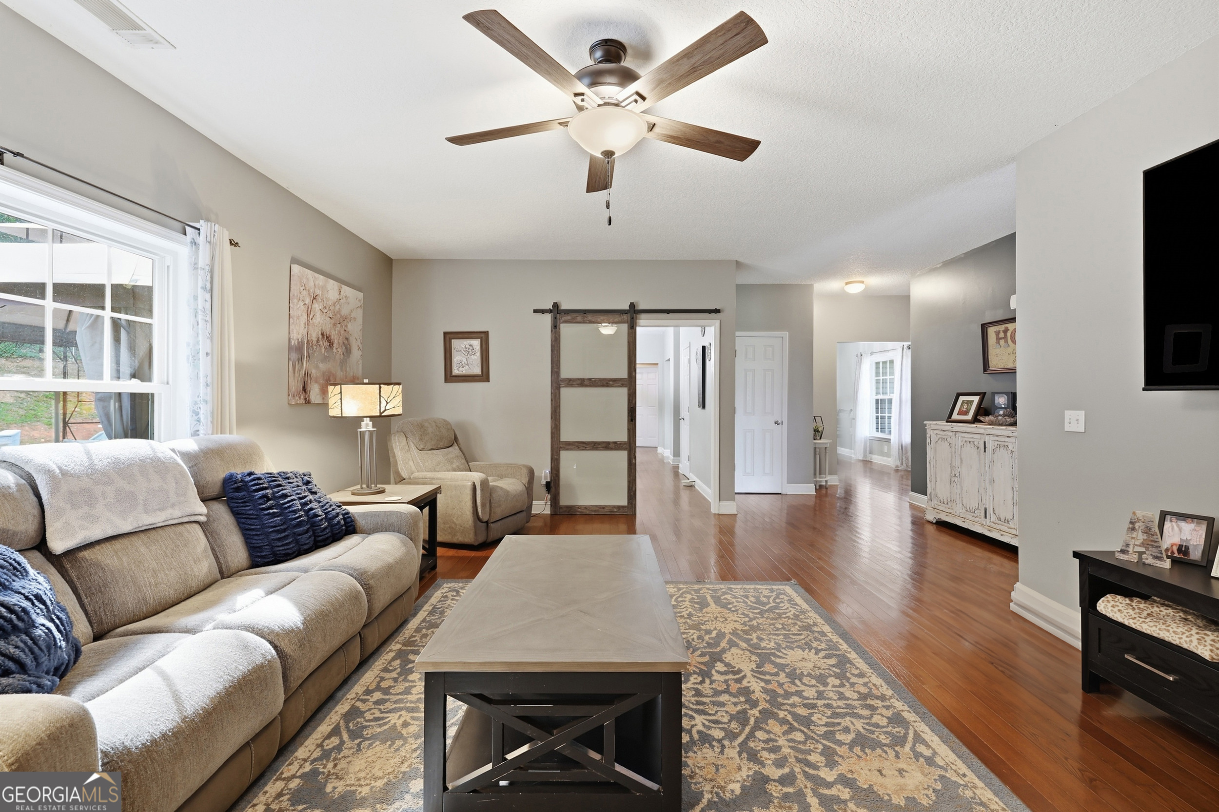 980 Falls Road Toccoa, GA 30577 - Photo 5 of 57 Gallery Image 5