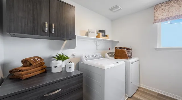 $379,875 | 230 Bayou Mint Boulevard, Buda, TX 78610