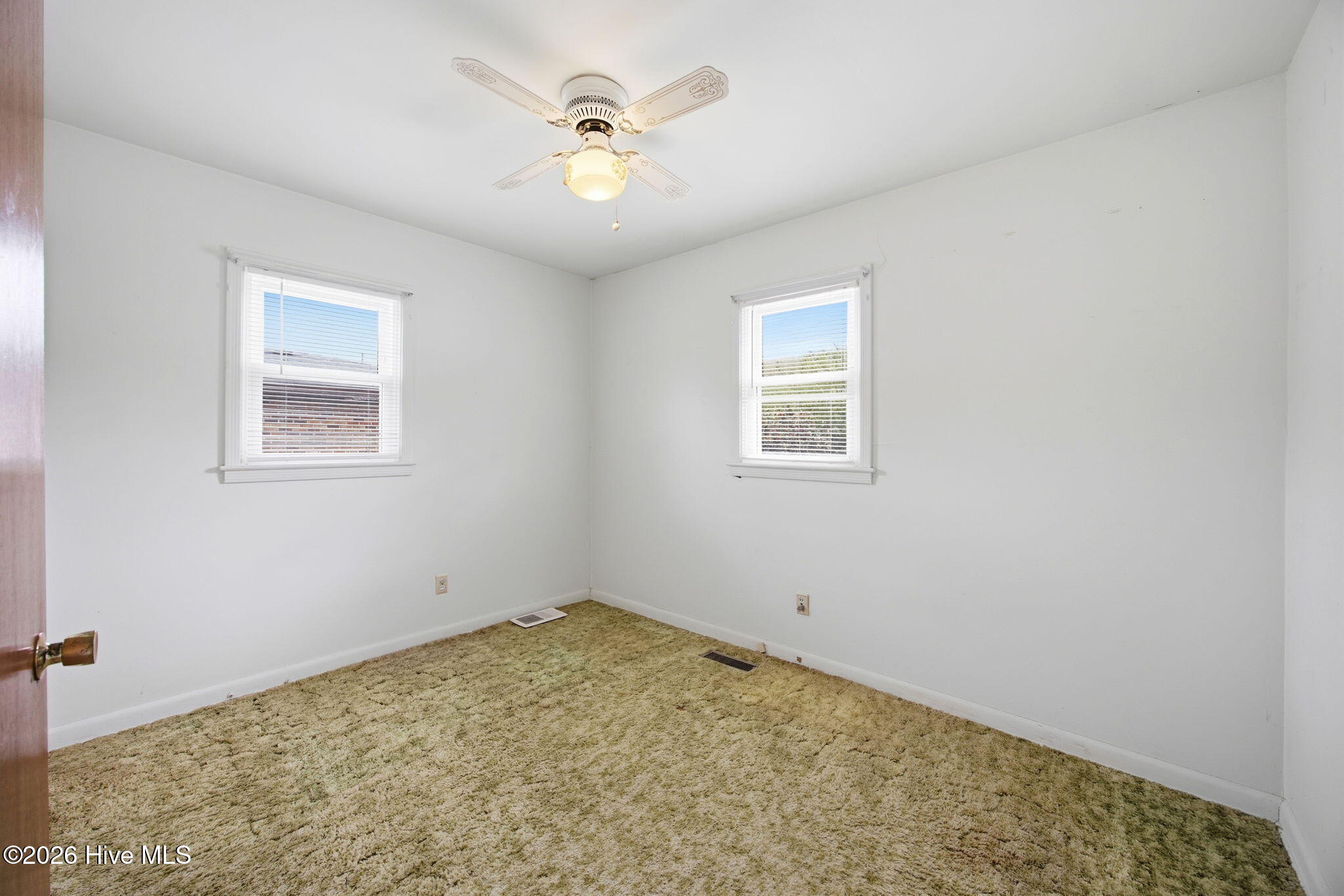 1495 Northside Road Elizabeth City, NC 27909 - Photo 8 of 10 26-web-or-mls-bls_0050