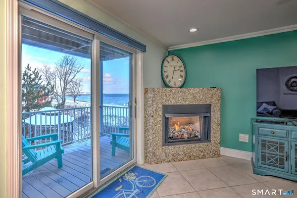 $699,999 | 12 Naugatuck Avenue, Unit A7, Milford, CT 06460