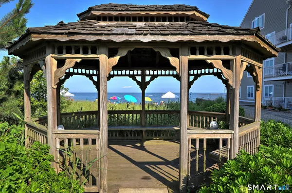 $699,999 | 12 Naugatuck Avenue, Unit A7, Milford, CT 06460