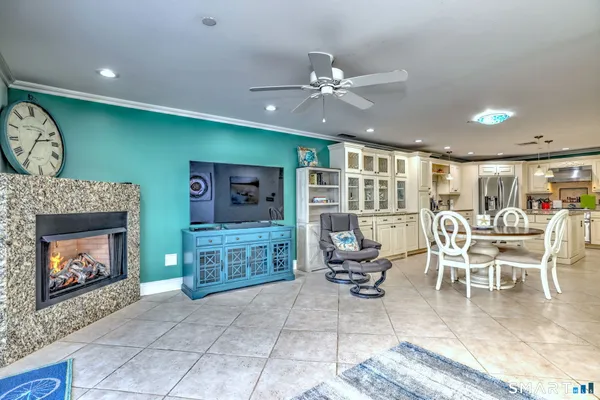 $699,999 | 12 Naugatuck Avenue, Unit A7, Milford, CT 06460