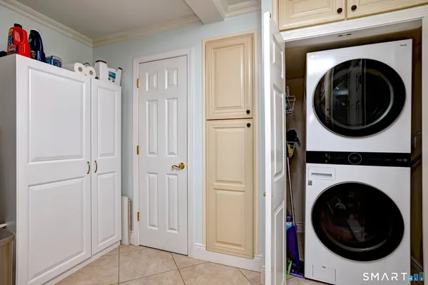 $699,999 | 12 Naugatuck Avenue, Unit A7, Milford, CT 06460