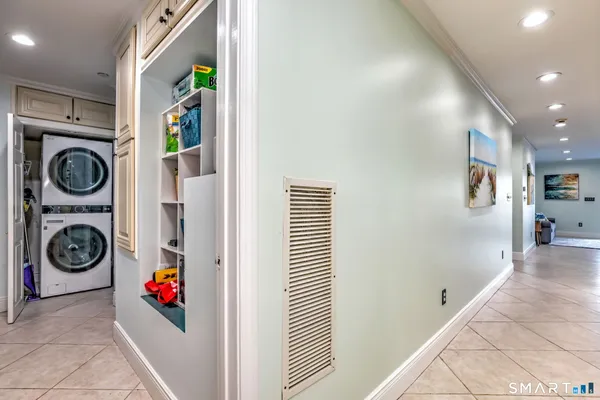 $699,999 | 12 Naugatuck Avenue, Unit A7, Milford, CT 06460