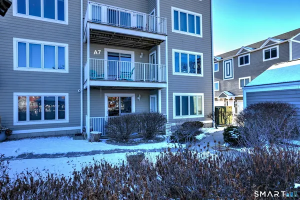 $699,999 | 12 Naugatuck Avenue, Unit A7, Milford, CT 06460