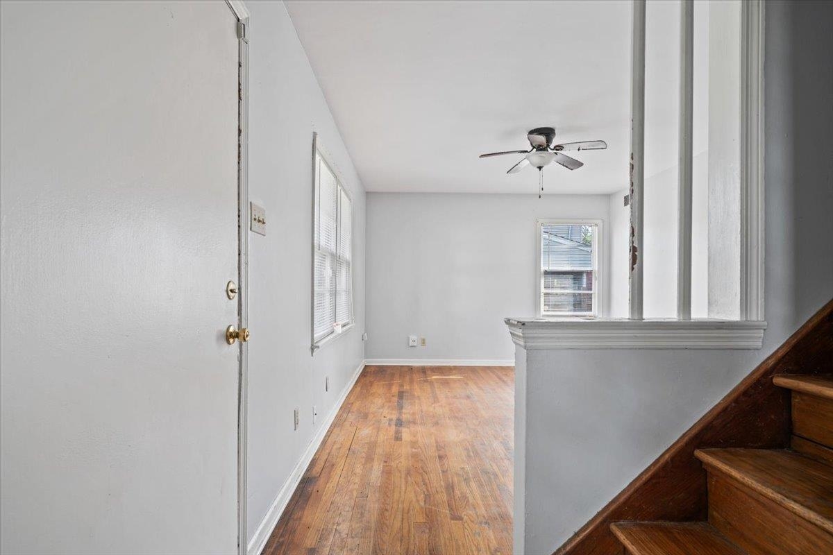 1821 Dale Lavern Road Memphis, TN 38116 - Photo 12 of 21 a view of a hallway with a white walls