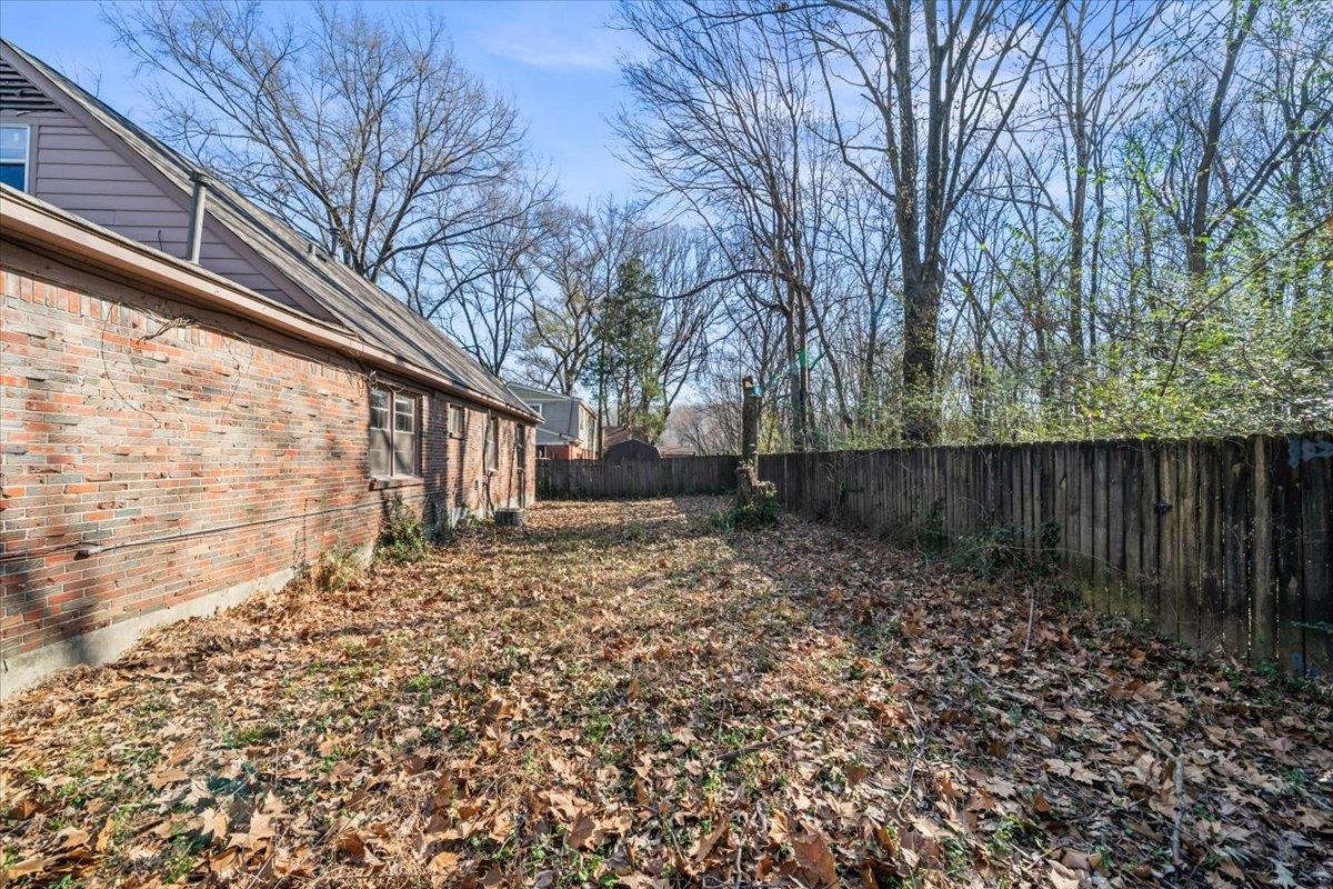 1821 Dale Lavern Road Memphis, TN 38116 - Photo 20 of 21