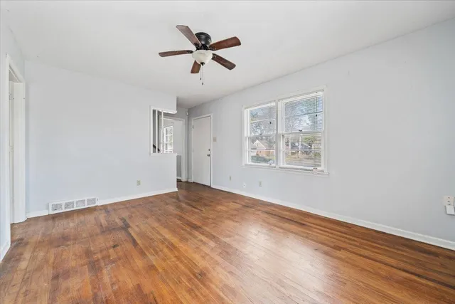 $115,000 | 1821 Dale Lavern Road, Memphis, TN 38116