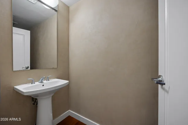 $649,500 | 310 South 4th Street, Unit 1710, Phoenix, AZ 85004