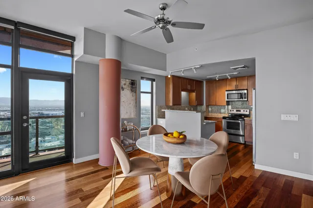 $649,500 | 310 South 4th Street, Unit 1710, Phoenix, AZ 85004