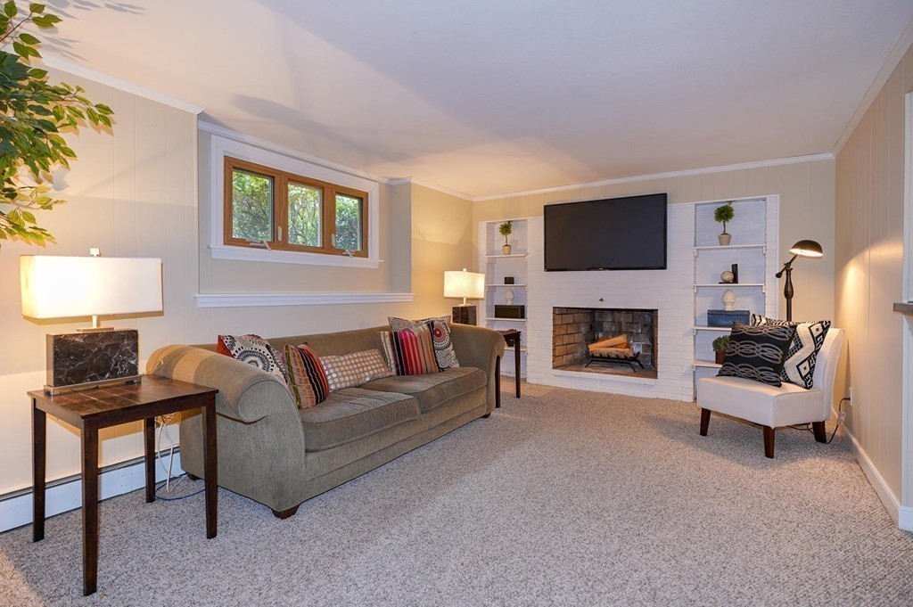 9 Hartford Road Arlington, MA 02474 - Photo 15 of 24 Gallery Image 15