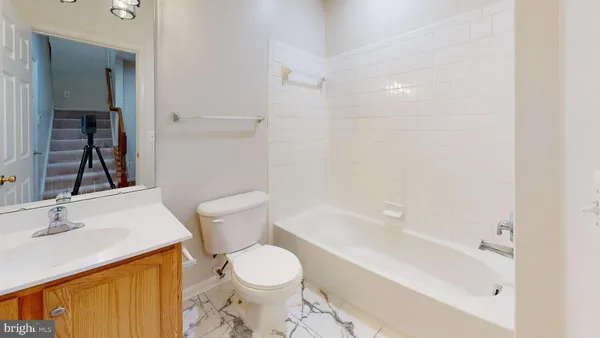 $3,495 | 8365 Derwent Valley Court, Lorton, VA 22079