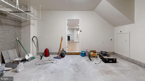 $3,495 | 8365 Derwent Valley Court, Lorton, VA 22079