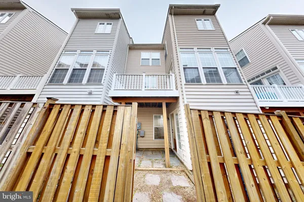 $3,495 | 8365 Derwent Valley Court, Lorton, VA 22079