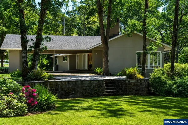 $850,000 | 3530 Northwest Mariposa Drive, Albany, OR 97321