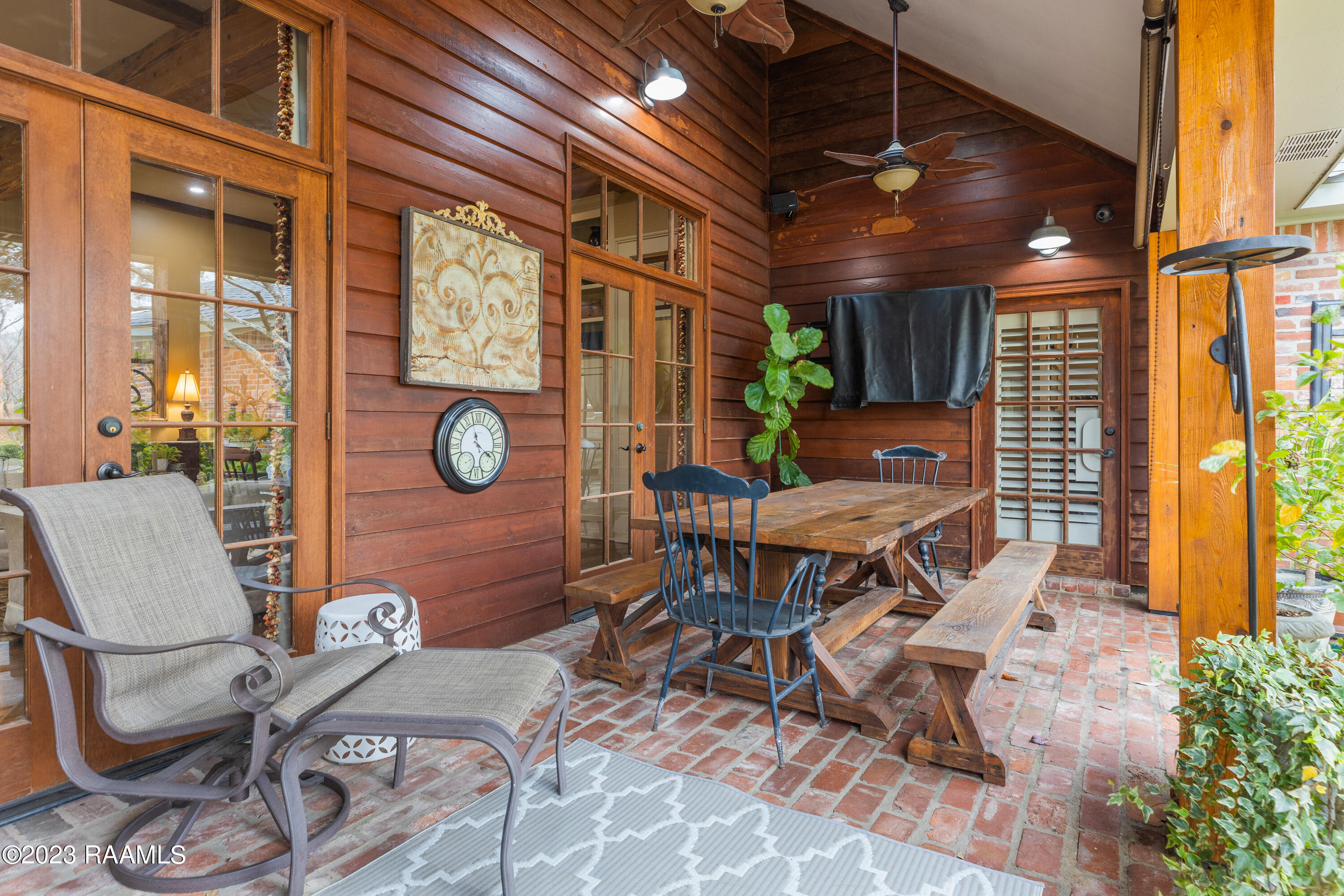 117 Peck Boulevard Lafayette, LA 70508 - Photo 18 of 41 117 Peck-38