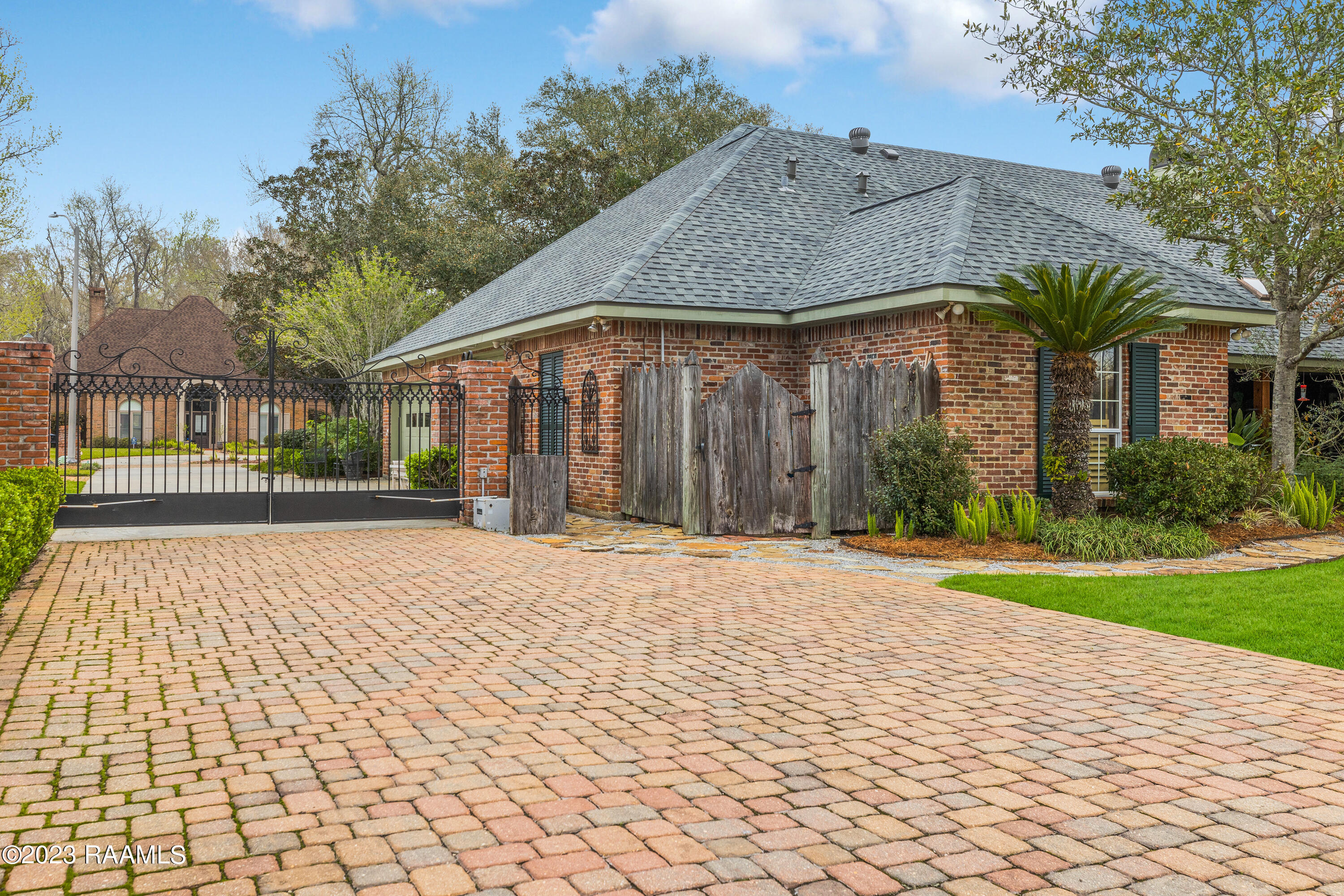 117 Peck Boulevard Lafayette, LA 70508 - Photo 37 of 41 117 Peck-39