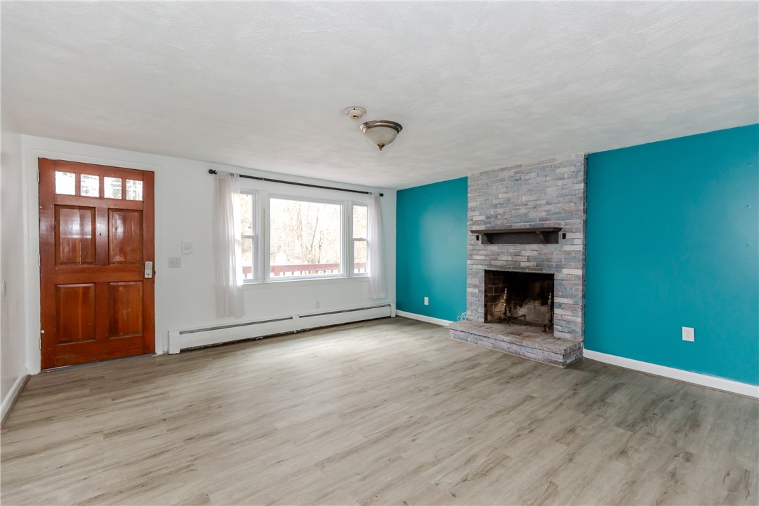 1150 Plainfield Pike Coventry, RI 02827 - Photo 2 of 30