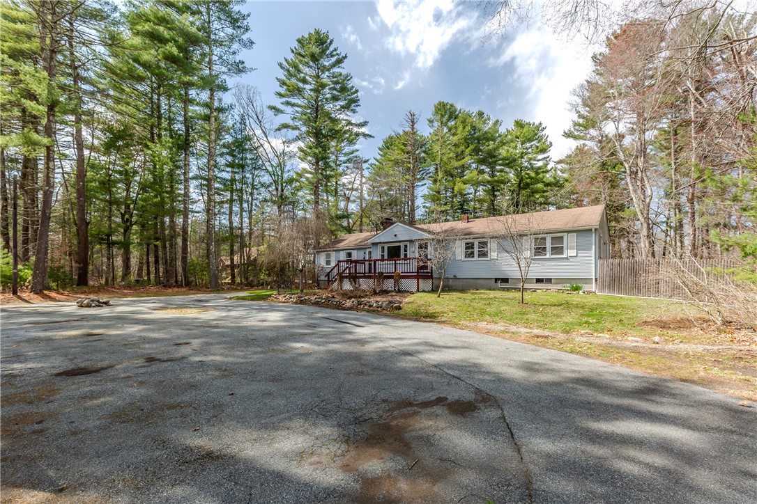 1150 Plainfield Pike Coventry, RI 02827 - Photo 28 of 30 Front of House with Driveway