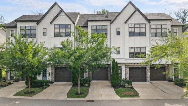 $515,000 | 169 Stonecrest Drive, Nashville, TN 37209