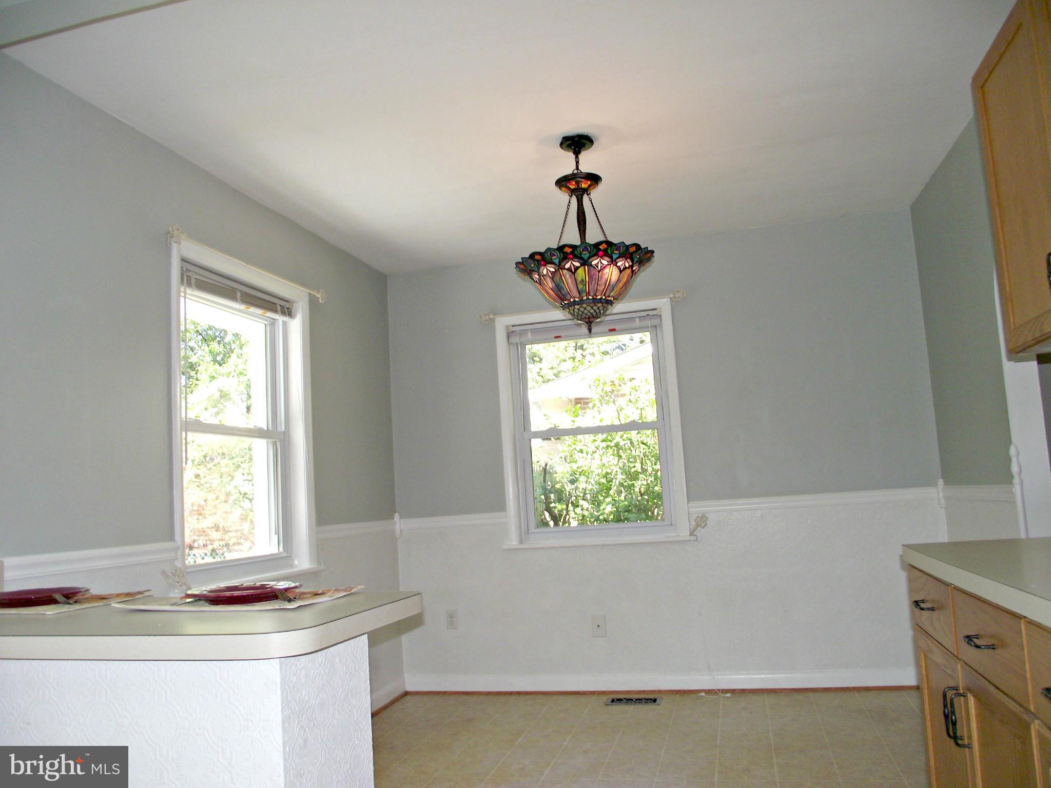 605 Fairmount Road Linthicum, MD 21090 - Photo 7 of 25 Kitchen