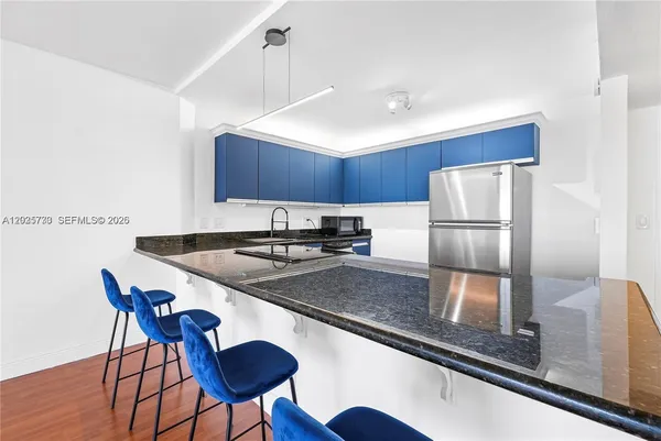 $2,500 | 2500 Parkview Drive, Unit 1503, Hallandale Beach, FL 33009