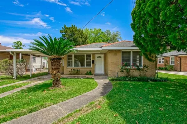 $1,700 | 433 Olive Avenue, Harvey, LA 70058