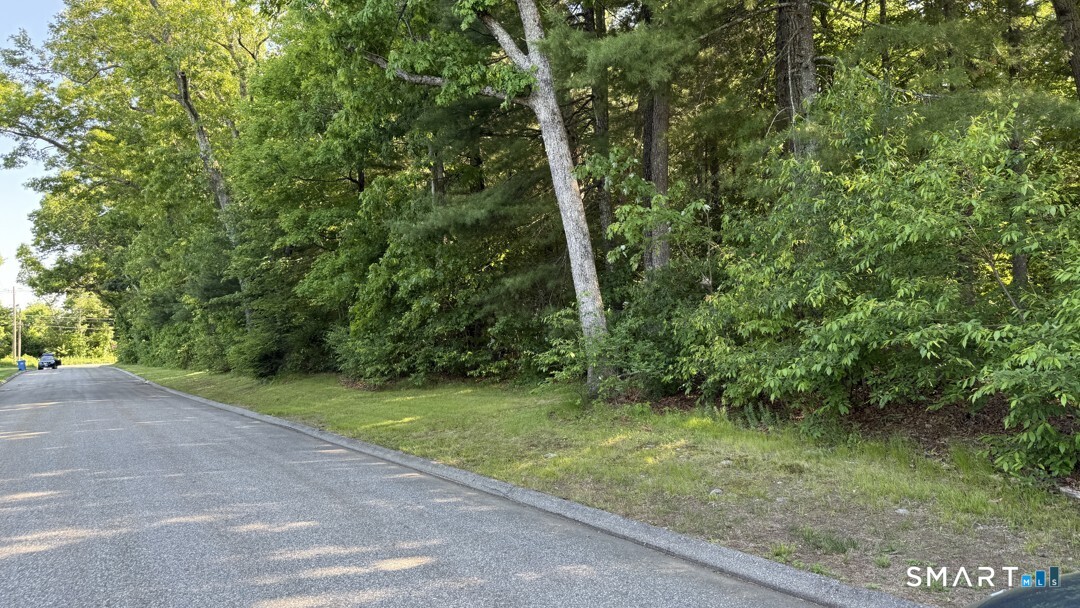 220 Plains Road Windham, CT 06280 - Photo 4 of 10