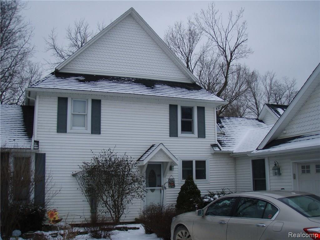 11754 Merrill Road Whitmore Lake, MI 48189 - Photo 4 of 42 54.JPG